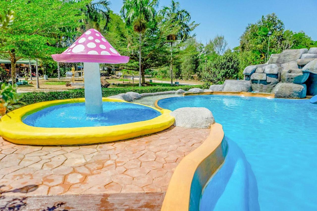 Oyo 479 Water Jade Natural Resort Thajmuang Kültér fotó