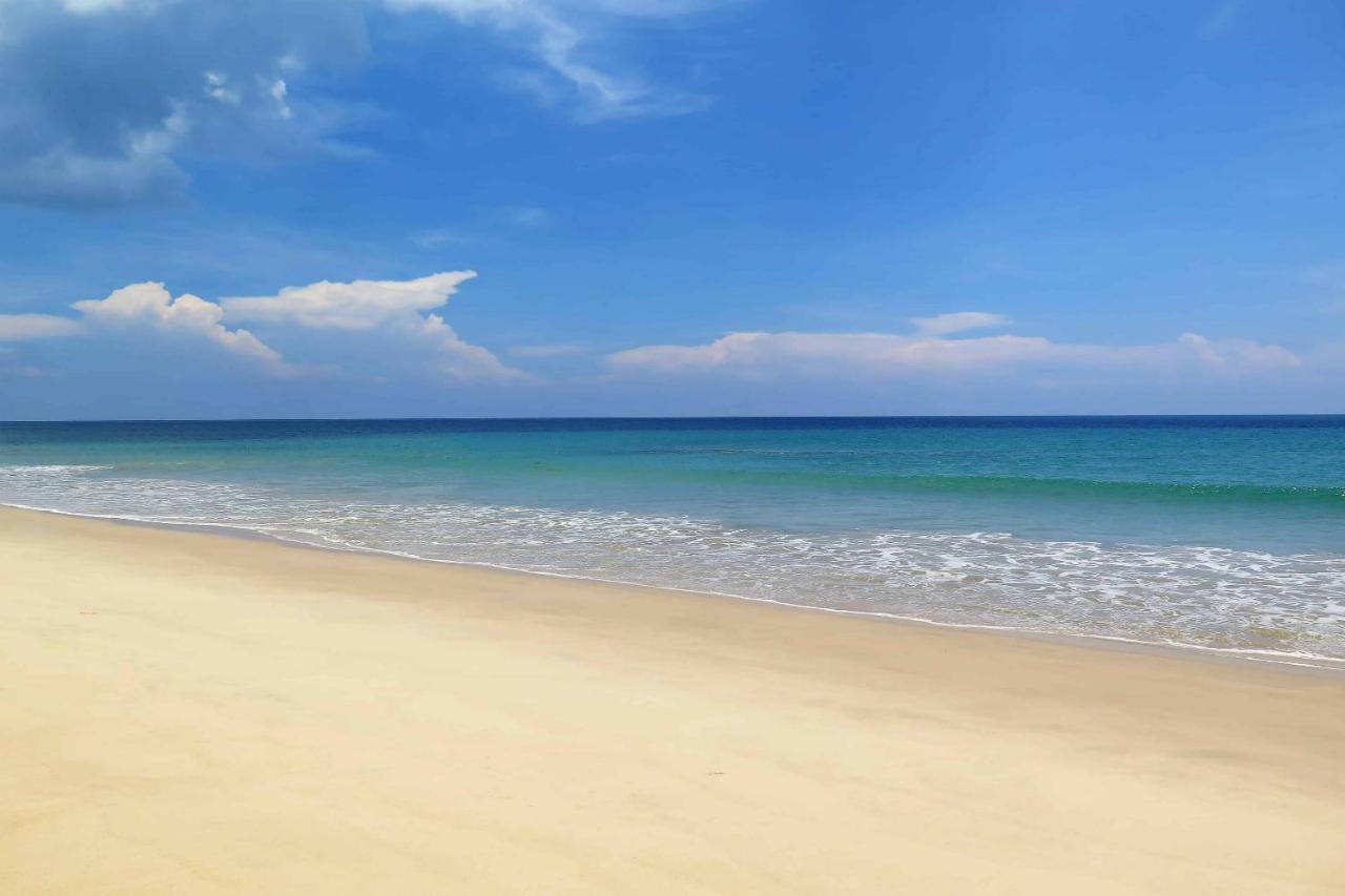 Oyo 479 Water Jade Natural Resort Thajmuang Kültér fotó