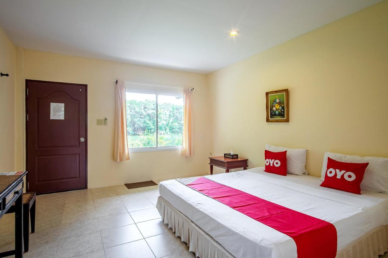 Oyo 479 Water Jade Natural Resort Thajmuang Kültér fotó